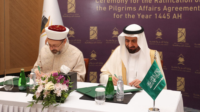Diyanet İşleri Başkanı Ali Erbaş ile Suudi Arabistan Hac ve Umre Bakanı Tevfik er-Rabia 2024 yılı hac protokolünü imzaladı.