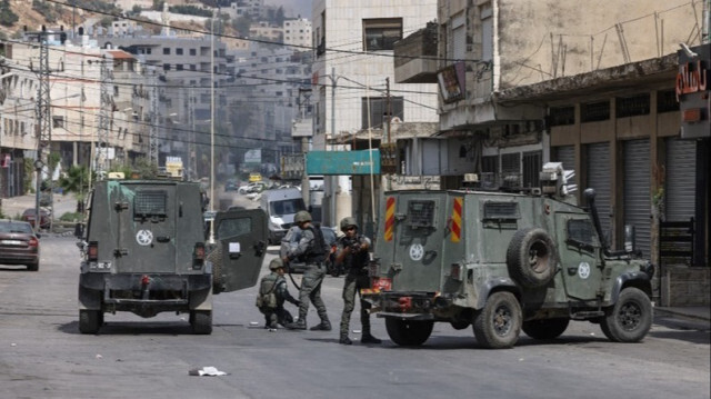 L'armée d'occupation lors d'un raid dans le camp de réfugiés de Balata, à l'est de Naplouse, en Palestine occupée.