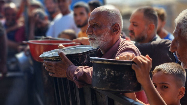 L'ONU avertit que 345.000 Gazaouis risquent la famine cet hiver, en raison de la crise alimentaire exacerbée par l'agression israélienne dans la Bande de Gaza, le 17 octobre 2024.