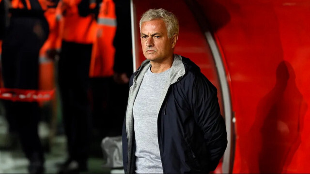 Fenerbahçe Teknik Direktörü Jose Mourinho