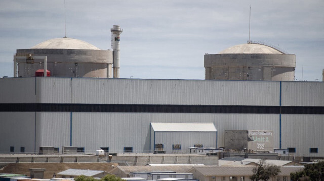 Cette photographie prise le 6 février 2024 montre une vue générale de la centrale nucléaire de Koeberg, dans la banlieue du Cap, en Afrique du Sud.