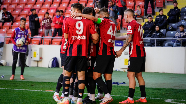 Gaziantep FK'lı futbolcuların gol sevinci