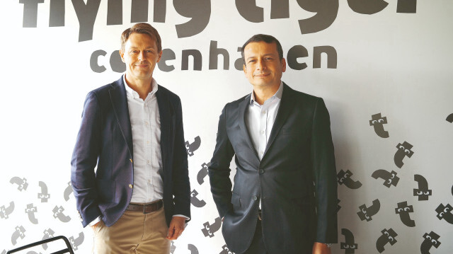 Martin Jermiin ve Sami Hotak