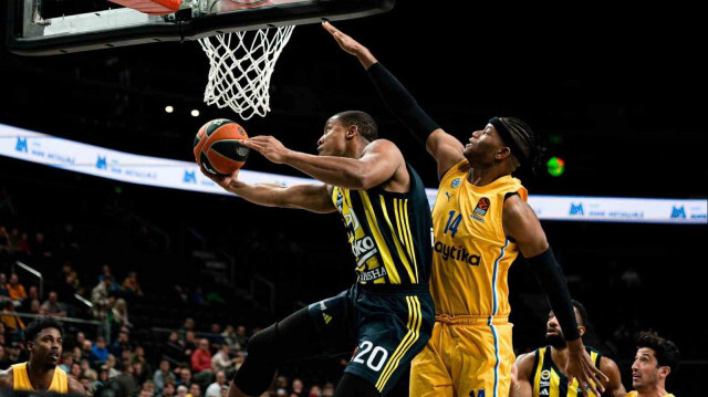 THY EuroLeague'in 6. haftasında Fenerbahçe Beko, Maccabi Tel Aviv'i 84-82 mağlup etti.