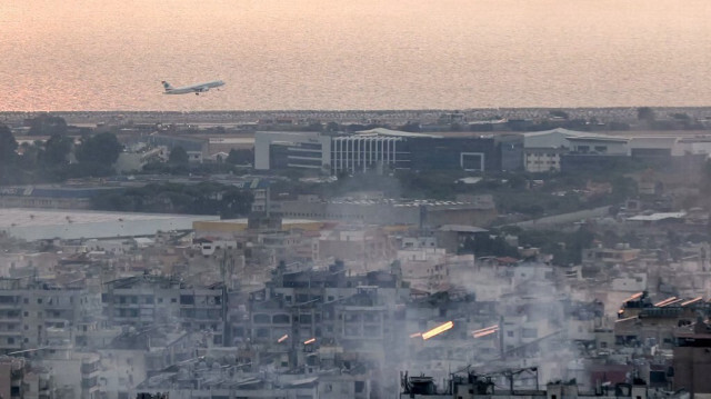 Un avion de Middle East Airlines (MEA), la compagnie aérienne nationale du Liban, décolle de l'aéroport international de Beyrouth le 6 octobre 2024.