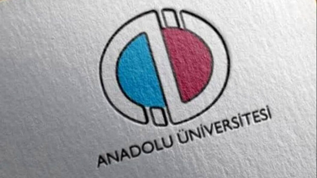 Anadolu Üniversitesi AÖF kayıt yenileme ne zaman? AÖF kayıt yenileme ücreti ne kadar?