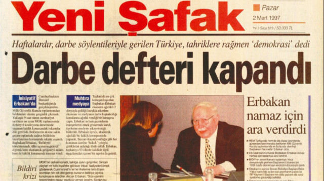 MGK bildirisi dönemin Başbakanı Necmettin Erbakan’a dayatılarak imzalatılmak istendi. Ancak Erbakan imzalamadı. 3 Mart 1997’de DYP’nin bazı önde gelen isimleri, hükümetten çekilme çağrısında bulundular.