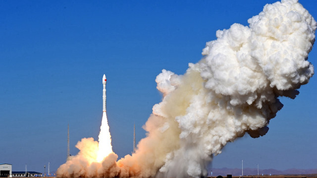 La Chine a lancé lundi 11 novembre 2024 la fusée commerciale Lijian 1 Y5 avec 15 satellites à bord.