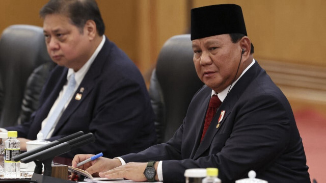 Le président indonésien Prabowo Subianto (à droite) participe à une réunion avec le président chinois Xi Jinping au Grand Hall du Peuple à Pékin, le 9 novembre 2024.