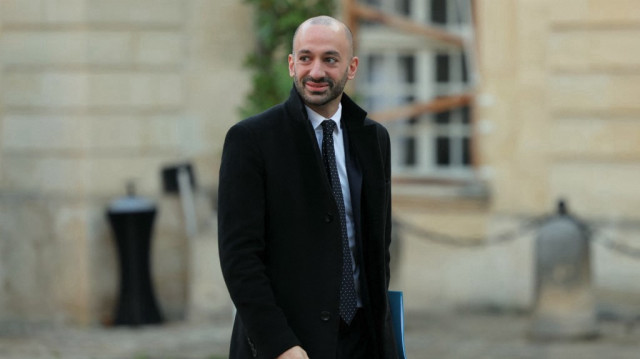 Le militant pro-israélien et ministre délégué français pour l'Europe, Benjamin Haddad, à l'Hôtel Matignon à Paris, le 4 novembre 2024. 