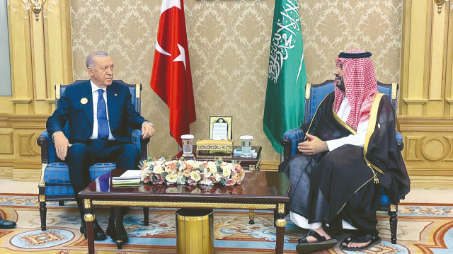 Erdoğan, Suudi Arabistan Veliaht Prensi Muhammed bin Selman'la bir araya geldi.