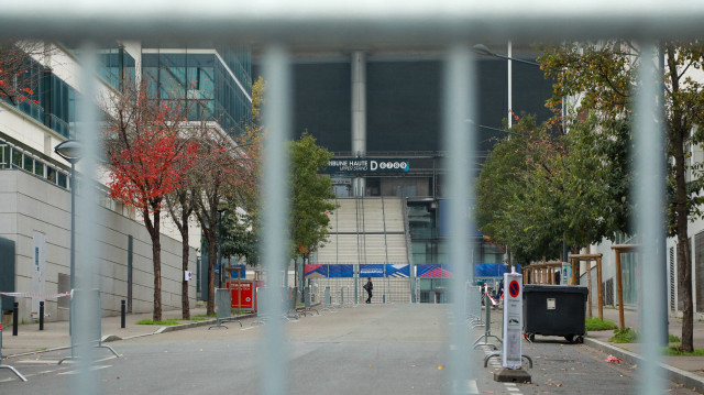 Saint-Denis kentinde toplam 4 bin polis ve jandarma görevli olacak.