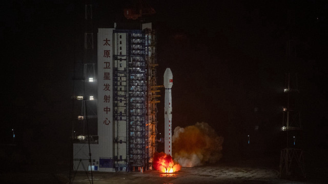 Le satellite Long March 4B a décollé de Taiyuan le 14 novembre 2024, transportant un satellite de détection de la salinité des océans Haiyang en orbite héliosynchrone !