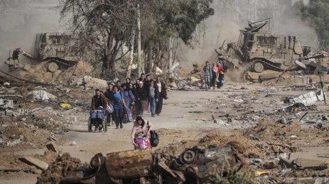 Premier soutien militaire et politique d'Israël, les États-Unis ont également rejeté les conclusions de l'ONG Human Rights Watch (HRW) qui a affirmé que le déplacement forcé des Palestiniens à Gaza constituait un "crime contre l'humanité".