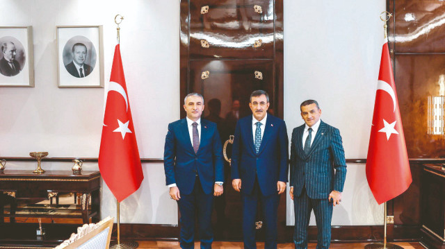 Tahir Tellioğlu, Cevdet Yılmaz ve Mustafa Şahin