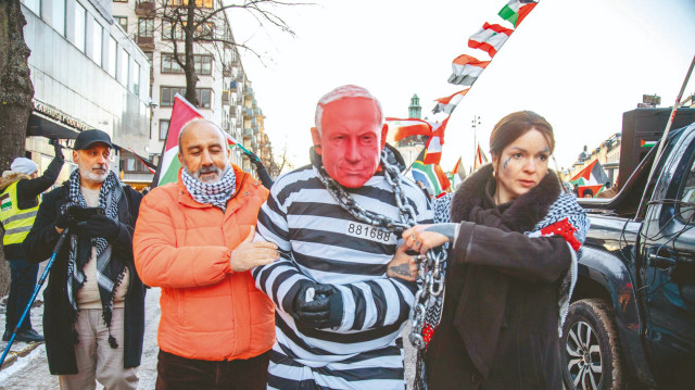 Hafta sonu Avrupa'nın çeşitli ülkelerinde UCM kararına destek gösterileri düzenlendi.