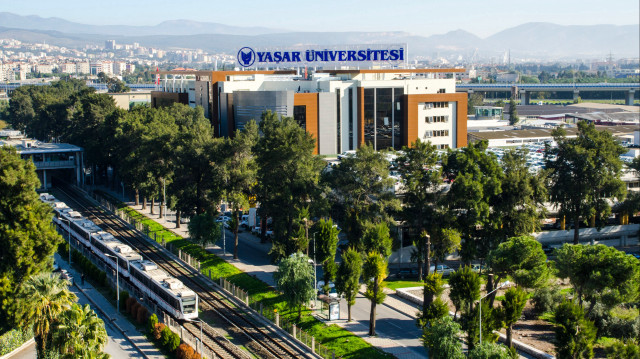 Yaşar Üniversitesi