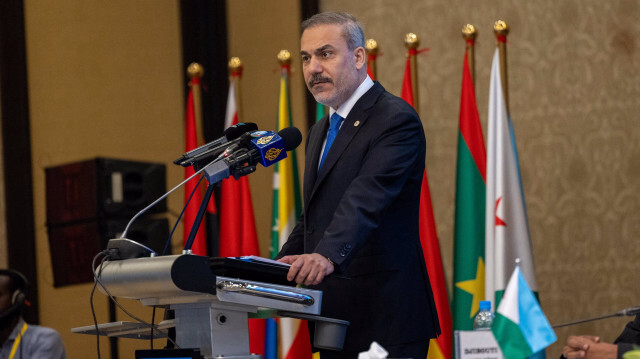 Le ministre turc des affaires étrangères Hakan Fidan participe à la troisième conférence ministérielle d'examen du partenariat Türkiye-Afrique à Djibouti, le 3 novembre 2024.