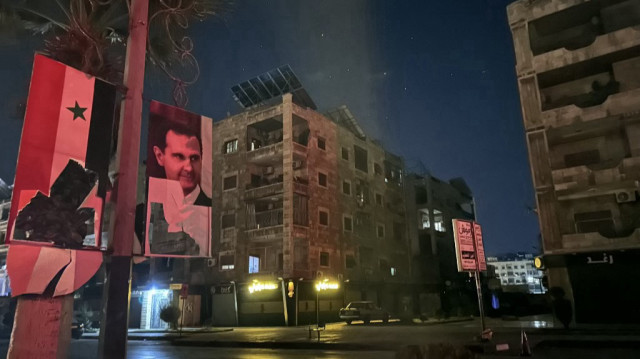 Cette photo montre une rue vide dans la ville d'Alep, au nord de la Syrie, le 30 novembre 2024.