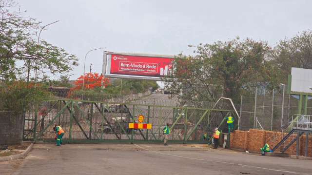 Le poste frontière de Lebombo reste fermé aux voyageurs et aux marchandises. Certains agents frontaliers du Mozambique ont fui vers l'Afrique du Sud  dans la nuit du 5 Novembre 2024.