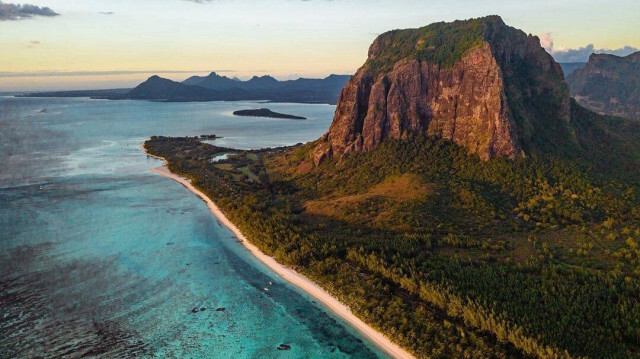 Le Morne Brabant aux Îles Maurice.