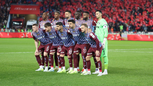 Trabzonspor'un Fenerbahçe maçındaki 11'i