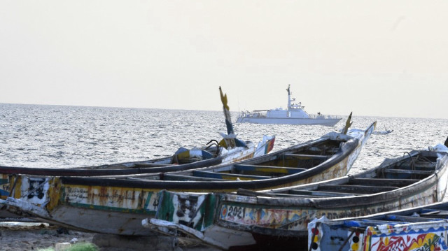 Les pêcheurs de la ville de Saint-Louis, située au nord du Sénégal, à environ 270 kilomètres de la capitale Dakar, affirment qu'ils ne peuvent plus pêcher à cause de la plateforme construite sur le plus grand récif naturel de la région.