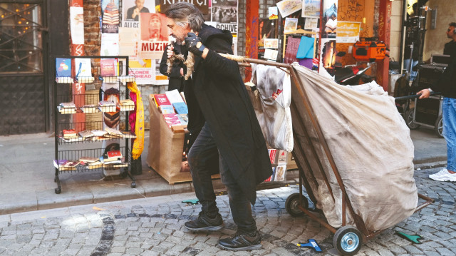 'Yeniden Başlamak' filminden Eşref Ziya Terzi