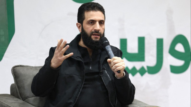 Le leader de HTS, Ahmed Al-Sharaa, s'engage à poursuivre la lutte contre le PKK/YPG et appelle les Syriens à contribuer à la reconstruction du pays.