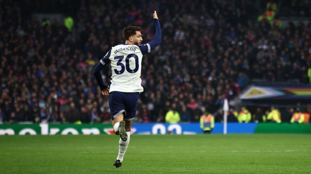 Le milieu de terrain uruguayen de Tottenham Hotspur, n°30, Rodrigo Bentancur, à Londres, le 10 novembre 2024.