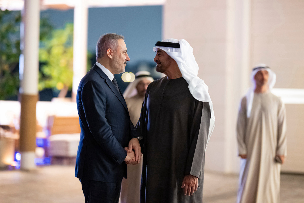 Dışişleri Bakanı Hakan Fidan, Abu Dabi'de BAE Devlet Başkanı Muhammed bin Zayid Al Nahyan tarafından kabul edildi.