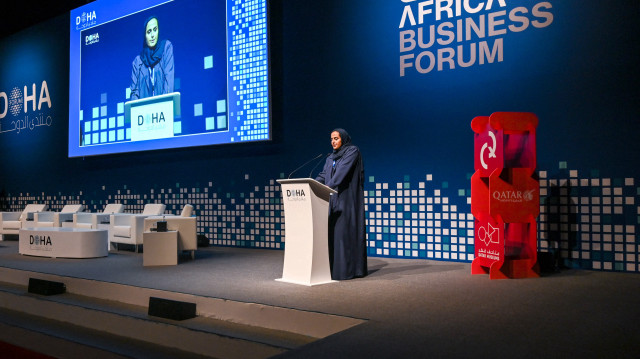 La Cheikha Al-Mayassa bint Hamad bin Khalifa Al Thani du Qatar s'adresse au premier Qatar Africa Business Forum, à Doha en mars 2022.