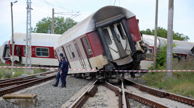 Le déraillement d'un train de marchandises en Bulgarie a fait quatre morts, le 10 décembre 2016.