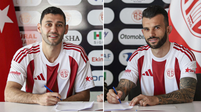 Antalyaspor'da Veysel Sarı ve Güray Vural boş mukaveleye imza attı.