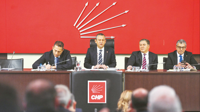 CHP Genel Başkanı Özgür Özel