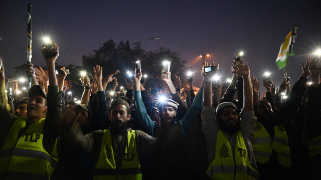 Des partisans du parti Tehreek e Labbaik Pakistan (TLP) participant à un rassemblement de protestation à Lahore le 10 février 2024. 