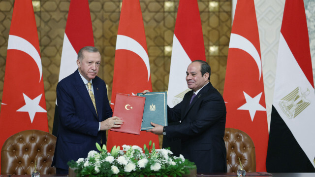 Le président turc, Recep Tayyip Erdogan, et son homologue égyptien, Abdelfattah Al-Sissi, au Caire, le 14 février 2024.