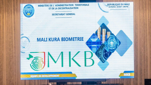 Le Mali déploie un système informatique souverain pour la gestion des données de l'état civil appelé "Mali kura Biométrie", le 13 février 2024.