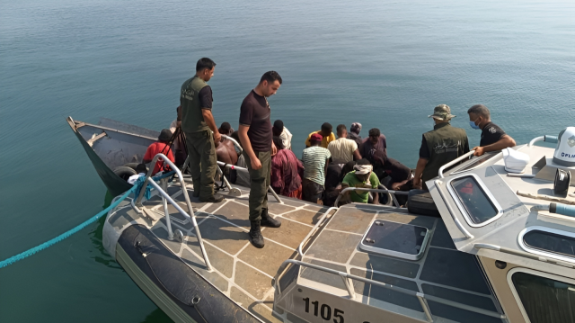 Des migrants ont été interceptés par les gardes-côtes tunisiens.