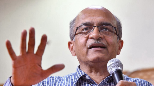 L'avocat de la Cour suprême indienne et militant anti-corruption Prashant Bhushan.