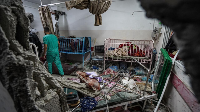 İsrail askerlerinin baskın yaptığı Nasır Hastanesi'nde elektrik kesilmesi sonucu 4 hasta öldü.