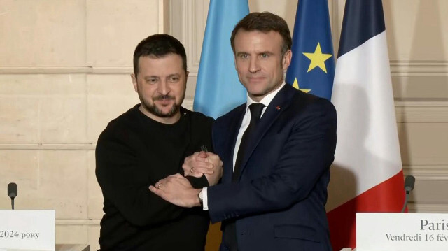 Le président français Emmanuel Macron et son homologue ukrainien Volodymyr Zelensky, à Paris le 16 février 2024.