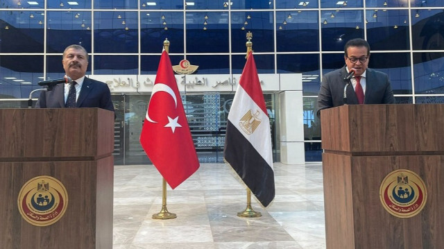 Turkish Health Minister Fahrettin Koca (L) and his Egyptian counterpart Khaled Abdel Ghaffar (R) hold a joint press conference in Cairo, Egypt on November 15, 2023.