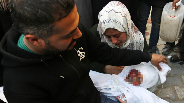 İsrail, Gazzeli Yusuf bebeği ilk doğum günü kutlandıktan bir gün sonra öldürdü.