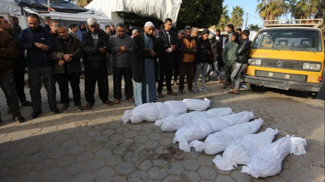 Les corps des Palestiniens tués dans les bombardement intense de l'armée israélienne sur la Bande de Gaza, le 18 février 2024.