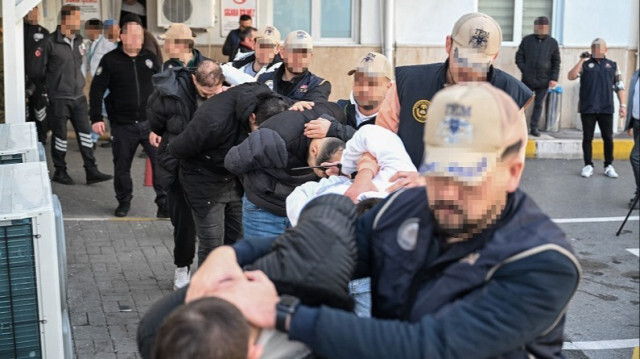 Des suspects détenus pour "espionnage international" pour le compte du service de renseignement extérieur israélien Mossad en Turkiye, le 04 janvier 2024.