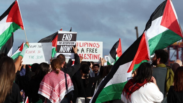 La police australienne a arrêté 8 personnes lors d'une manifestation à Melbourne, rejetant la fourniture d'armes à Israël et dénonçant sa guerre en cours dans la bande de Gaza.