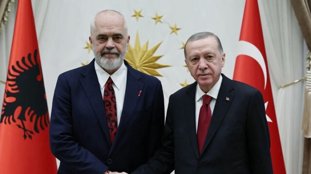 Le Président turc, Recep Tayyip Erdogan (D) et le Premier ministre albanais, Edi Rama (G) dans le complexe présidentiel d'Ankara, en Turkiye, le 20 février 2024.