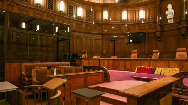 Salle d'audience à l'intérieur du tribunal de Montpellier.