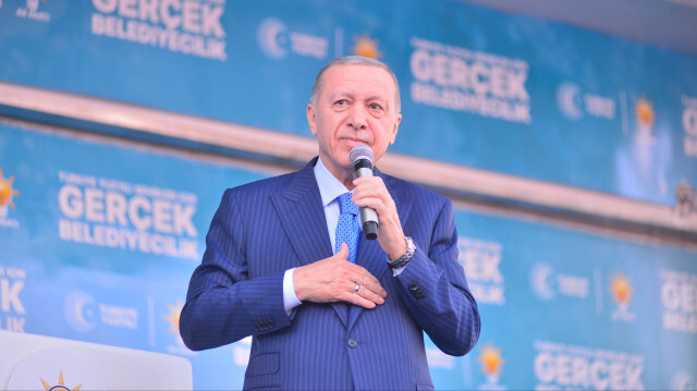 Cumhurbaşkanı Erdoğan, son olarak 25 Şubat'ta partisinin Adana'daki mitinginde vatandaşlarla buluştu.